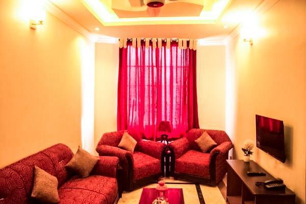 Triple One Hotel Suites Абботтабад Екстер'єр фото