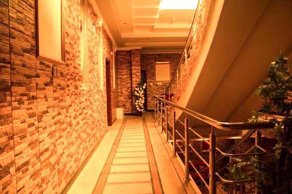 Triple One Hotel Suites Абботтабад Екстер'єр фото